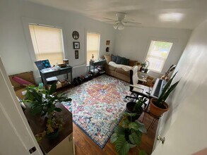 64 Garfield Ave, Unit 1 in Boston, MA - Building Photo - Building Photo