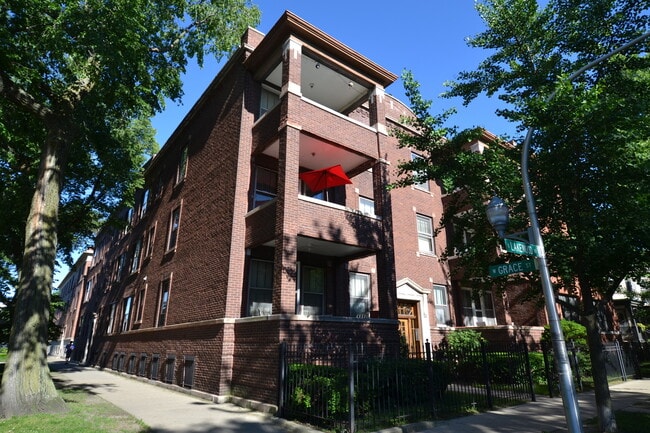 property at 3765 N Lakewood Ave