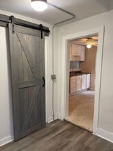 329 N 6th St in Coshocton, OH - Building Photo - Building Photo