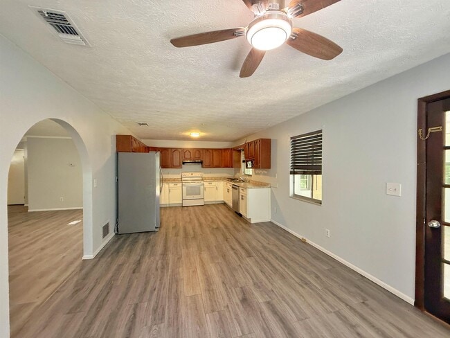 5940 U.S. Rte 1 in St. Augustine, FL - Building Photo - Building Photo
