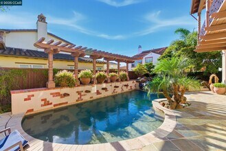 1041 S Wedgewood Rd in San Ramon, CA - Building Photo - Building Photo