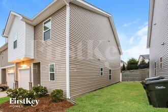 10736 Rivergate Dr NW in Huntersville, NC - Foto de edificio - Building Photo