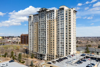 Cherry Creek Apartments in Glendale, CO - Building Photo - Building Photo