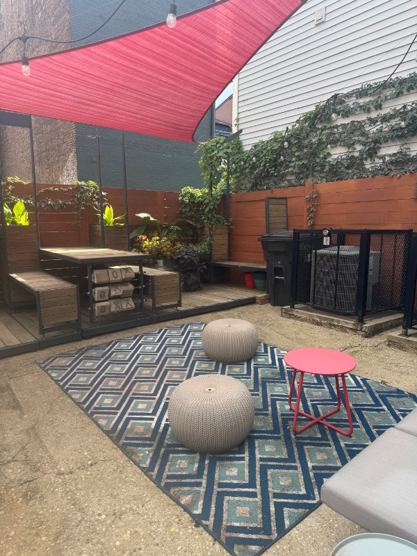 property at 1622 Pleasant St