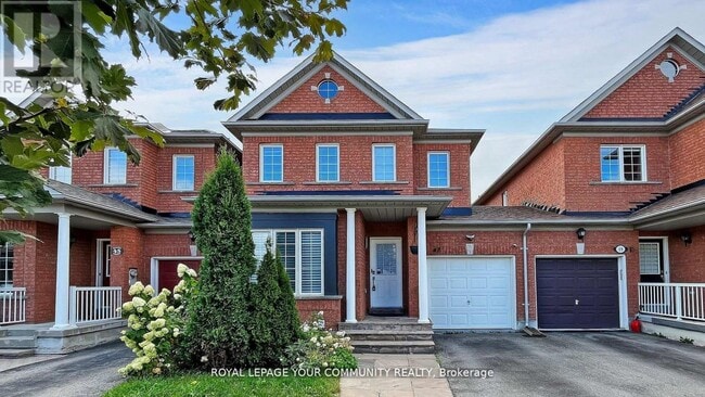 47 Walkview Crescent