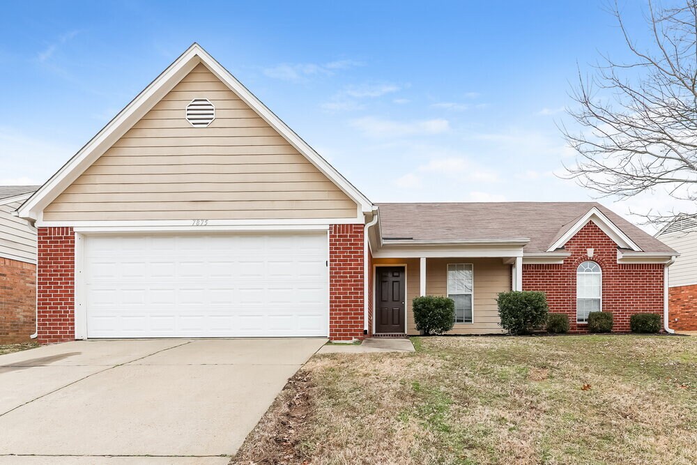 7875 Sarah Ann Dr S in Southaven, MS - Foto de edificio