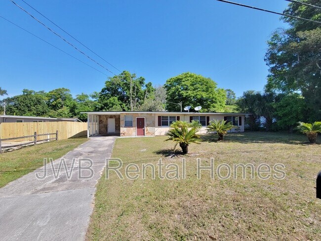 7833 Eaton Ave in Jacksonville, FL - Building Photo - Building Photo