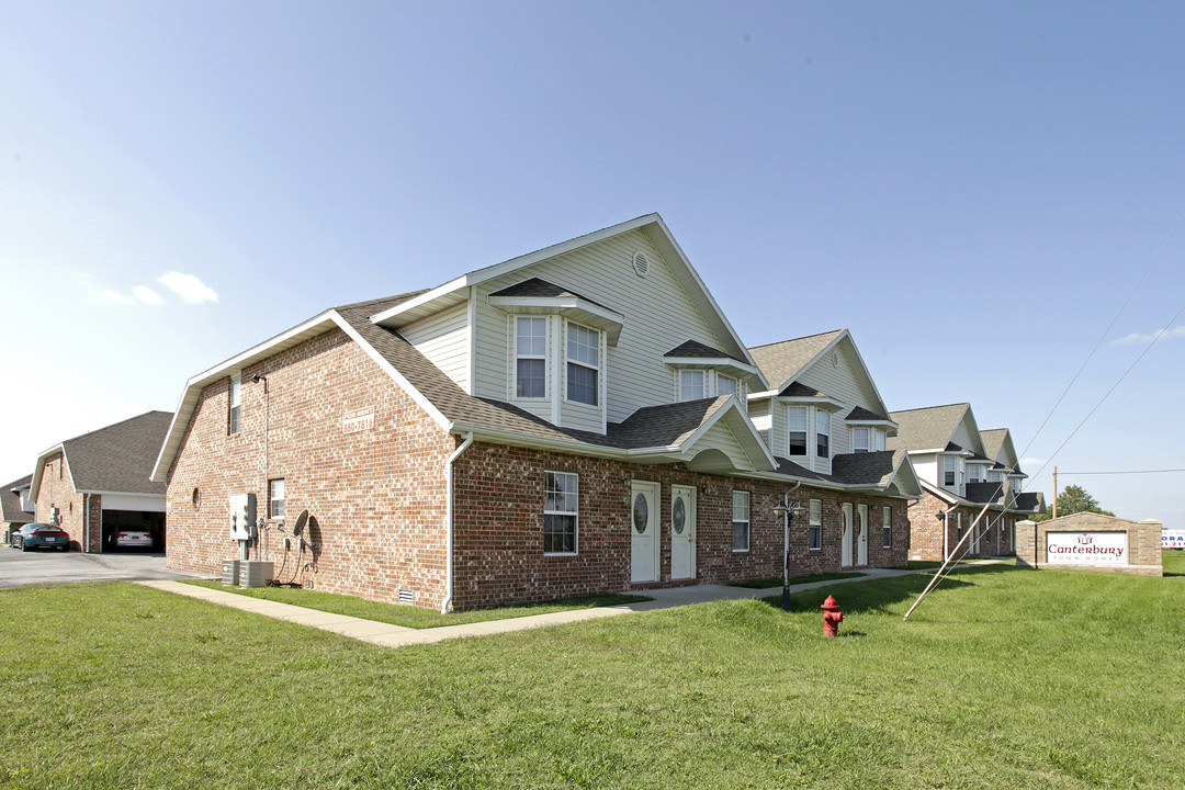 Canterbury Town Homes in Ozark, MO - Building Photo