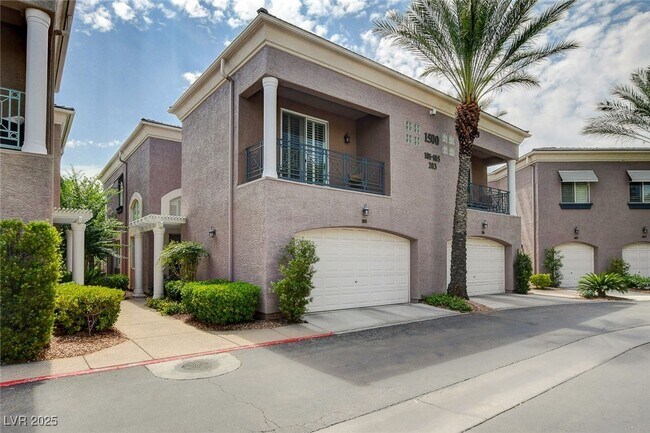 1500 San Juan Hills Dr in Las Vegas, NV - Building Photo - Building Photo