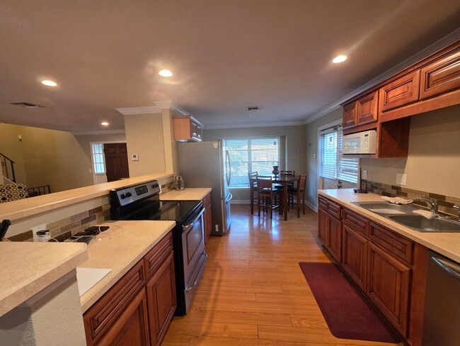 200 Crooked Oak Ct in Longwood, FL - Building Photo - Building Photo