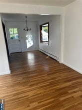 679 Midwood Rd in Ridgewood, NJ - Building Photo - Building Photo