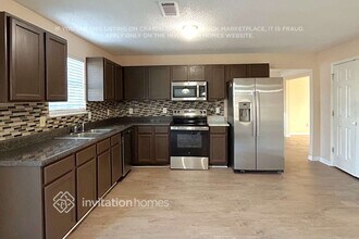 49 Fieldstone Dr in Powder Springs, GA - Foto de edificio - Building Photo