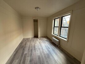 36 Bruce Ave in Yonkers, NY - Building Photo