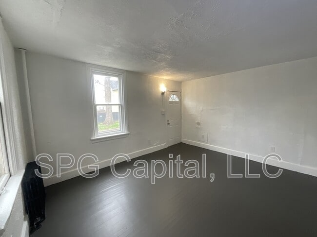 1939 Briggs St in Harrisburg, PA - Building Photo - Building Photo