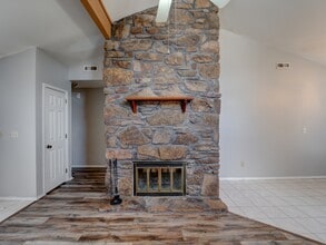 13843 Turnberry Ln in Siloam Springs, AR - Building Photo - Building Photo