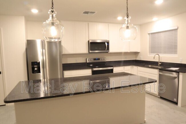 2783 N Mulberry Pl in Casa Grande, AZ - Building Photo - Building Photo