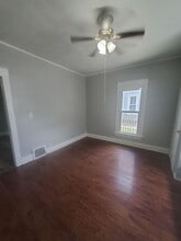 1845 14th Ave in Moline, IL - Building Photo - Building Photo