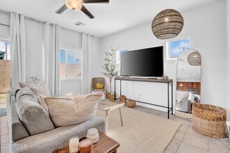 2929 N 37th St in Phoenix, AZ - Building Photo - Building Photo