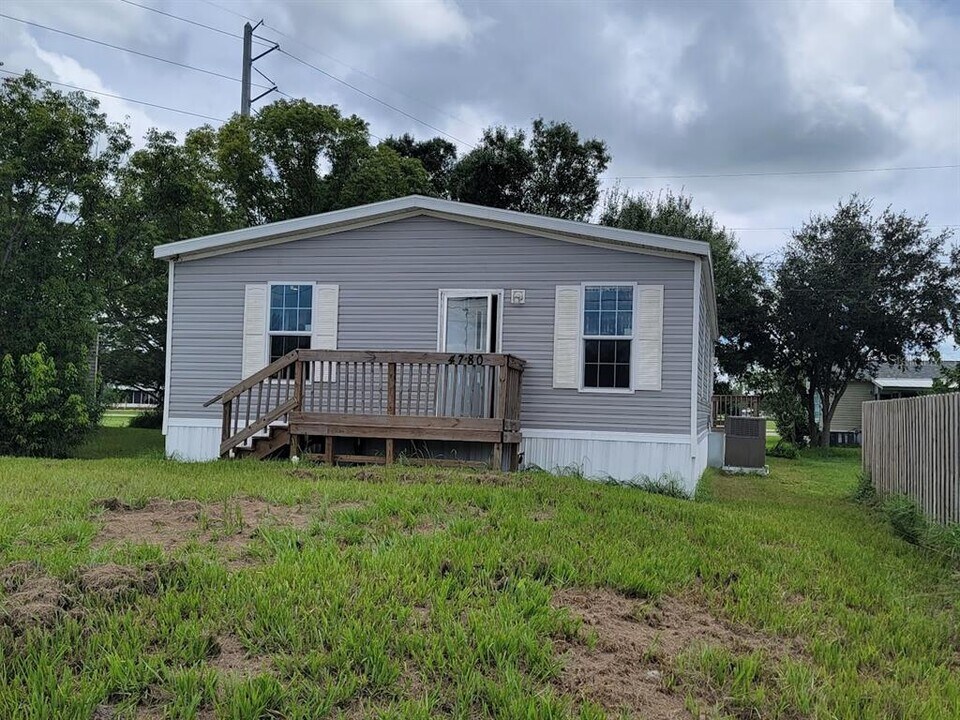 4780 Duncan Rd in Punta Gorda, FL - Building Photo