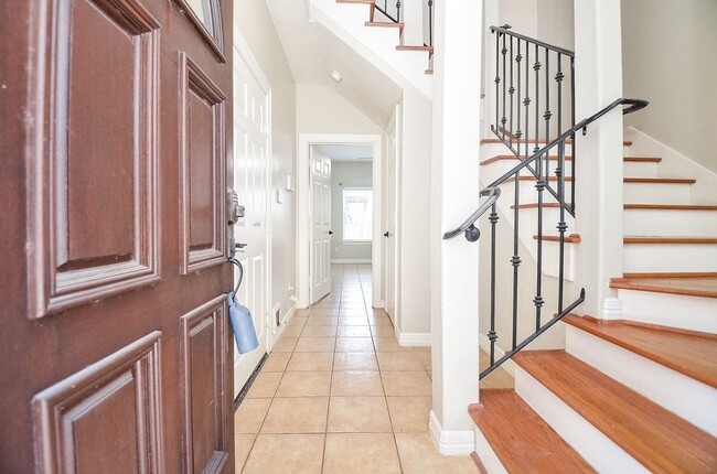 property at 1148 W 25th St