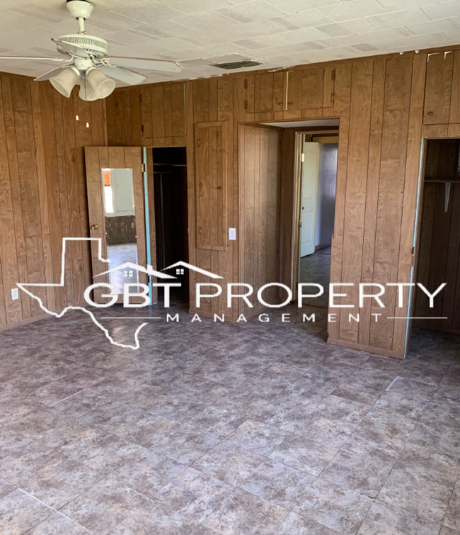 224 W 7th St in Alice, TX - Building Photo - Building Photo