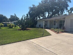 2017 Rebecca Dr in Clearwater, FL - Building Photo - Building Photo