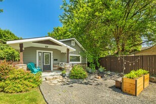 924 6th St in Coeur d'Alene, ID - Building Photo