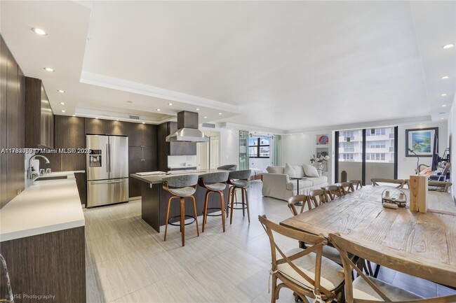 property at 1621 Collins Ave