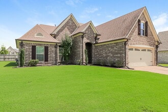 155 Acadis Cir in Oakland, TN - Foto de edificio - Building Photo