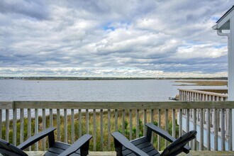15 Bermuda Landing Pl in North Topsail Beach, NC - Building Photo - Building Photo