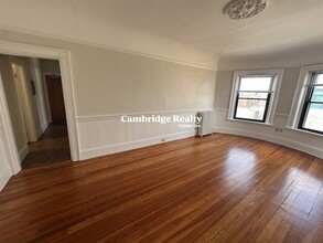 1033 Massachusetts Ave, Unit 502A in Cambridge, MA - Building Photo - Building Photo