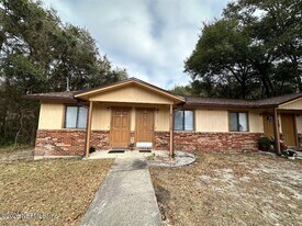 3842 Osprey Cir in St. Augustine, FL - Building Photo