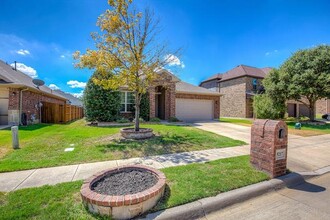 5217 Molasses Dr in Fort Worth, TX - Building Photo - Building Photo