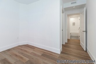 143 E Cottage St in Boston, MA - Building Photo - Building Photo