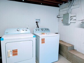 23855 Zuger Dr in Crestline, CA - Building Photo - Building Photo