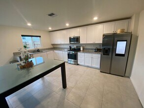 8956 Elk Ravine Dr in Reno, NV - Building Photo - Building Photo