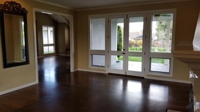 762 R St in Newman, CA - Building Photo - Building Photo