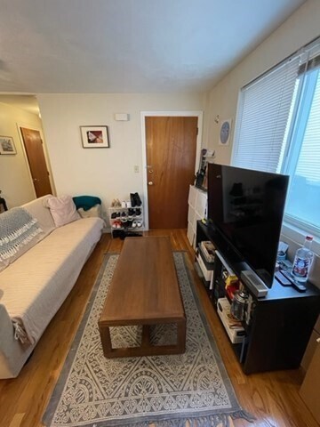 144 Thorndike St in Cambridge, MA - Building Photo - Building Photo