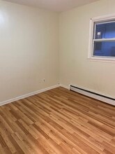 8431 Columbia Ave, Unit 2 in North Bergen, NJ - Foto de edificio - Building Photo