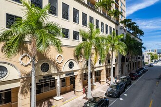 Gables Park Tower in Miami, FL - Foto de edificio - Building Photo