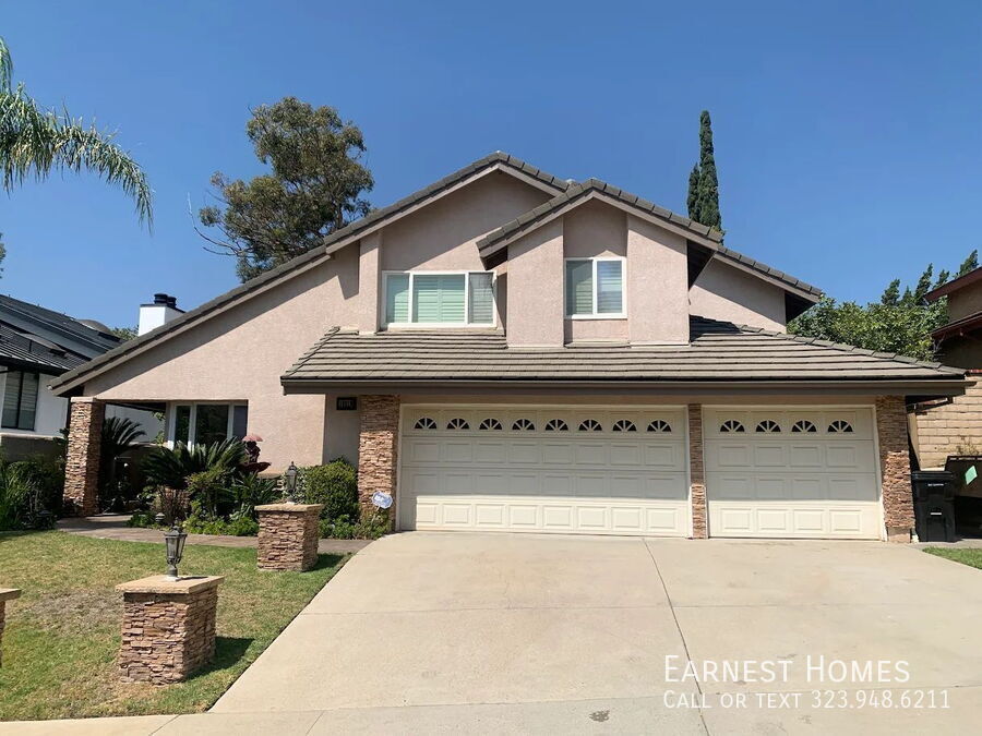 19219 Dunure Pl in Los Angeles, CA - Building Photo