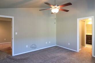 2937 Cashmere Dr in Richland, WA - Building Photo - Building Photo