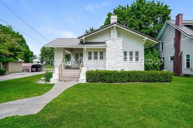 property at 56 E Coshocton St