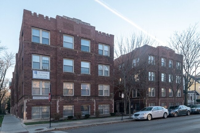 3271 W Wrightwood Ave, Unit 3263-1O
