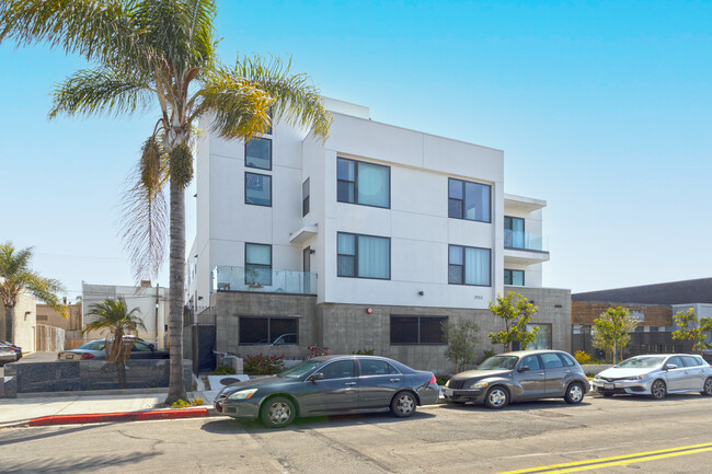 First Avenue Apartments in San Diego, CA - Building Photo - Building Photo