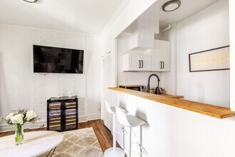 177 Waverly Pl in New York, NY - Building Photo - Building Photo