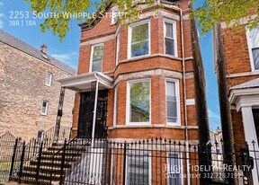 2253 S Whipple St in Chicago, IL - Building Photo