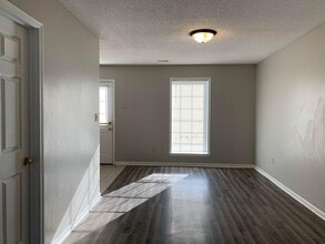 2119 Live Oak Ln in Columbia, MO - Building Photo - Building Photo