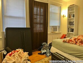 2 Mission St in Boston, MA - Building Photo - Building Photo