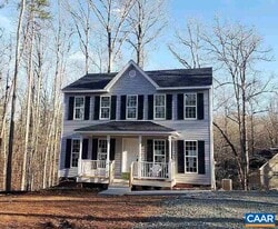 16 Marwood Dr in Palmyra, VA - Building Photo